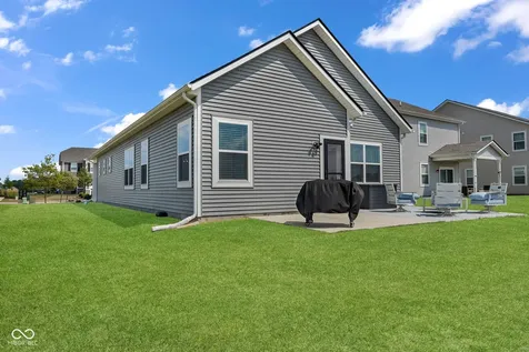 2339 William Garrett Way Shelbyville IN 46176