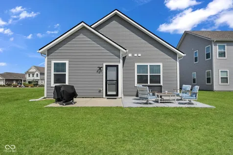 2339 William Garrett Way Shelbyville IN 46176