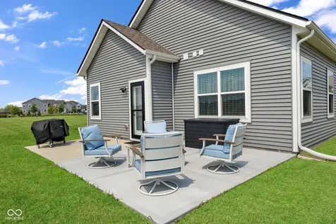 2339 William Garrett Way Shelbyville IN 46176