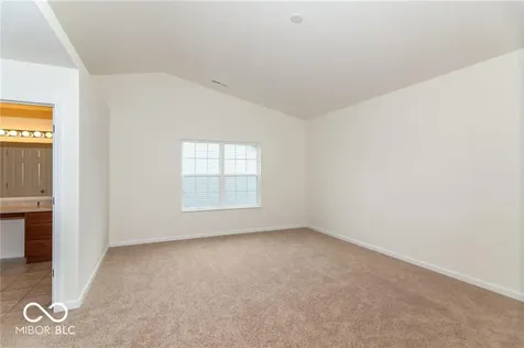 5606 Beale Street Plainfield IN 46168