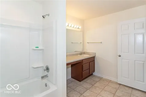 5606 Beale Street Plainfield IN 46168