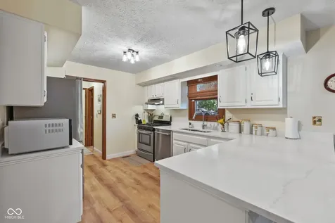 1901 Skyline Drive Greenwood IN 46143