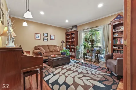 1901 Skyline Drive Greenwood IN 46143