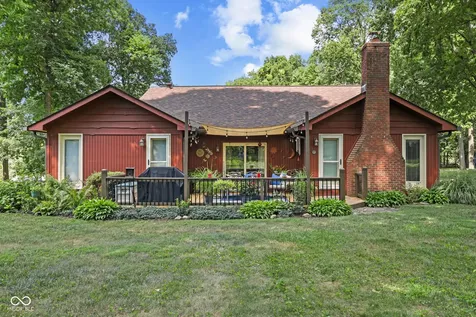 1901 Skyline Drive Greenwood IN 46143