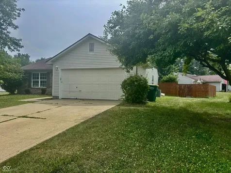 1157 Fielding Lane Franklin IN 46131