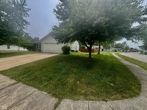 1157 Fielding Lane Franklin IN 46131