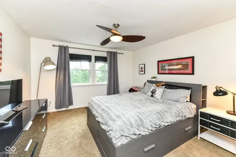 11834 Gray Eagle Drive Fishers IN 46037