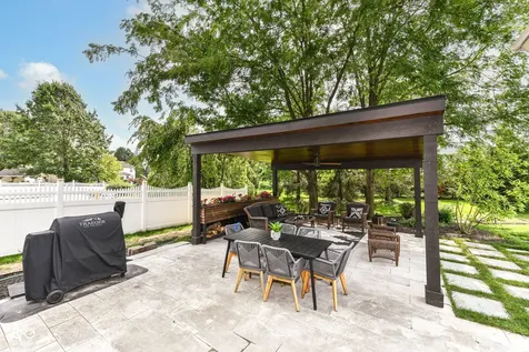 11834 Gray Eagle Drive Fishers IN 46037
