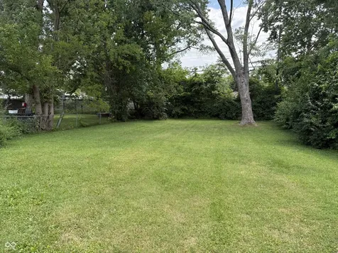305 N Eaton Avenue Indianapolis IN 46219