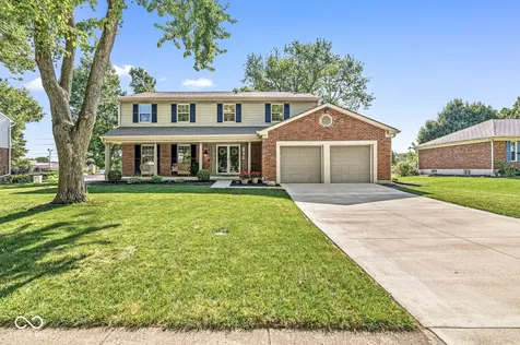 8223 Picadilly Lane Indianapolis IN 46256