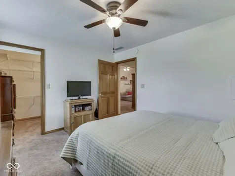 1999 Flamingo Way Franklin IN 46131