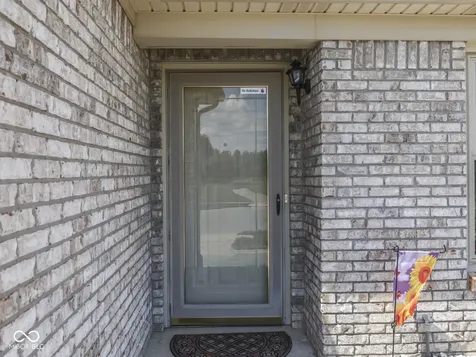 1999 Flamingo Way Franklin IN 46131