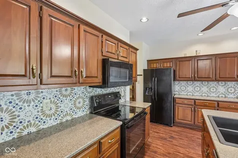 331 N Greenbriar Drive Greenwood IN 46142