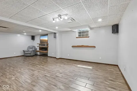 331 N Greenbriar Drive Greenwood IN 46142