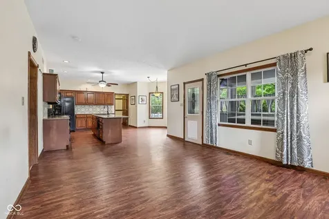 331 N Greenbriar Drive Greenwood IN 46142