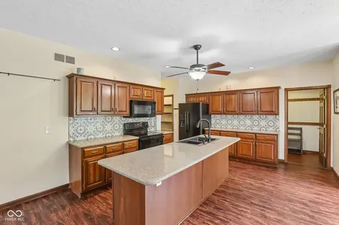 331 N Greenbriar Drive Greenwood IN 46142