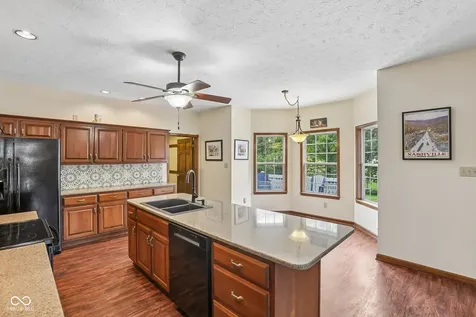 331 N Greenbriar Drive Greenwood IN 46142