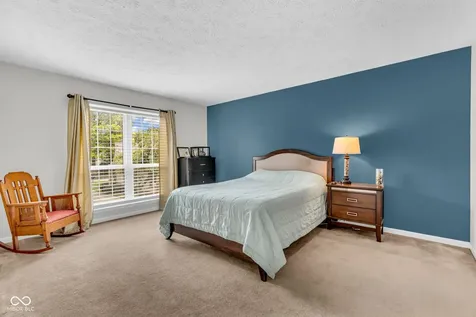 7907 Hunters Path Indianapolis IN 46214