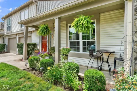 7907 Hunters Path Indianapolis IN 46214