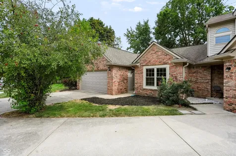 1039 Buffalo Run Way Indianapolis IN 46227