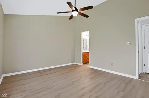 1039 Buffalo Run Way Indianapolis IN 46227