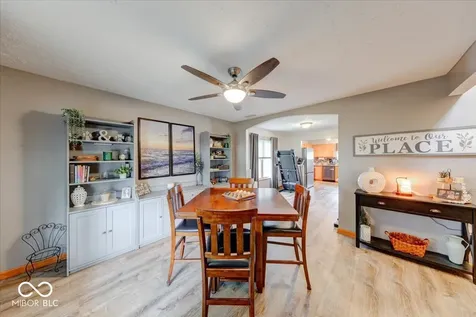 43 Pin Oak Court Whiteland IN 46184