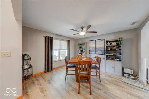 43 Pin Oak Court Whiteland IN 46184