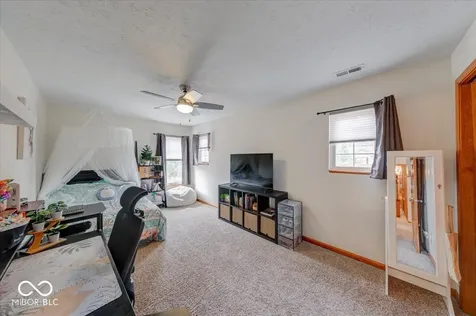 43 Pin Oak Court Whiteland IN 46184