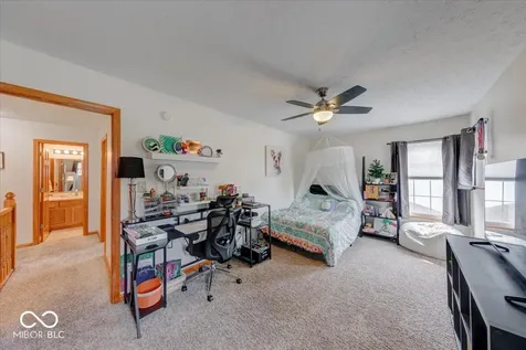 43 Pin Oak Court Whiteland IN 46184