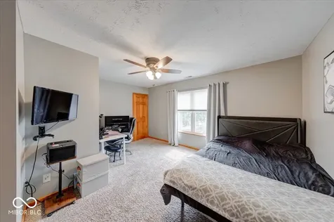 43 Pin Oak Court Whiteland IN 46184