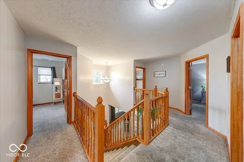 43 Pin Oak Court Whiteland IN 46184