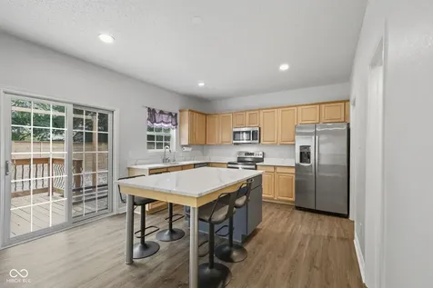 5719 Apple Branch Court Indianapolis IN 46237