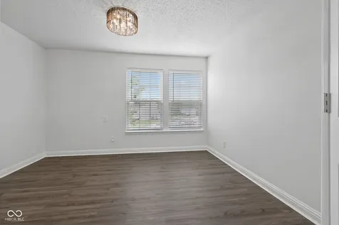 5719 Apple Branch Court Indianapolis IN 46237