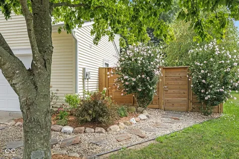 5719 Apple Branch Court Indianapolis IN 46237