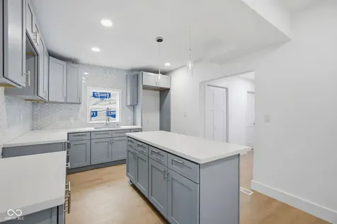 2955 N Olney Street Indianapolis IN 46218