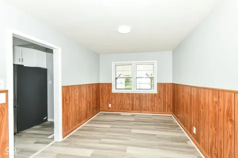 1620 Englewood Drive Indianapolis IN 46219