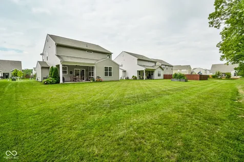 6768 Keepsake Drive Whitestown IN 46075