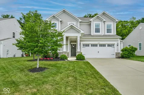 6768 Keepsake Drive Whitestown IN 46075