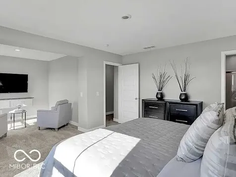 7573 Marin Parkway Indianapolis IN 46229