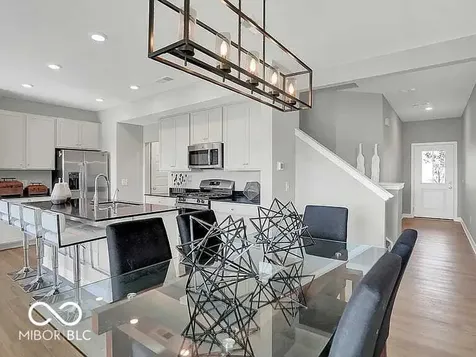 7573 Marin Parkway Indianapolis IN 46229