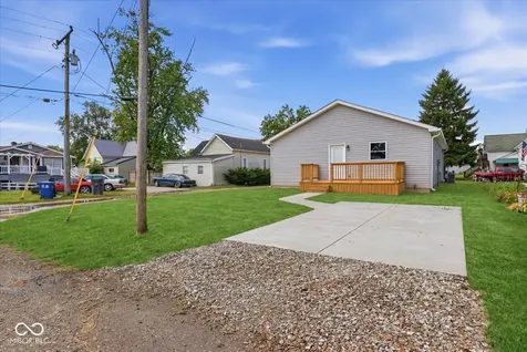 734 Center Street Shelbyville IN 46176