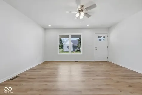 734 Center Street Shelbyville IN 46176