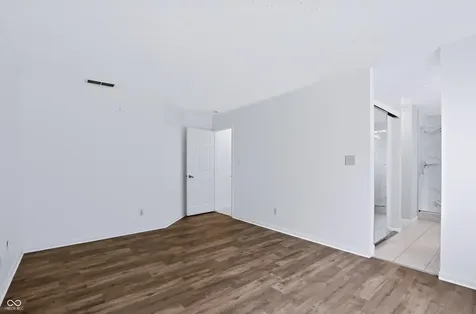 7733 Park North Lake Drive Indianapolis IN 46260