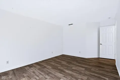 7733 Park North Lake Drive Indianapolis IN 46260