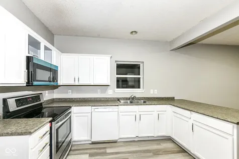 4120 Orchard Valley Lane Indianapolis IN 46235