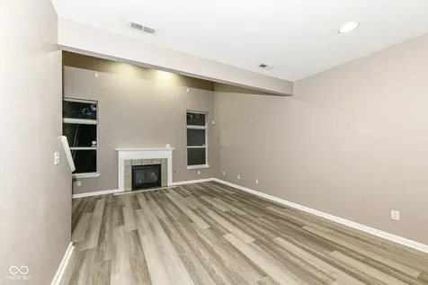 4120 Orchard Valley Lane Indianapolis IN 46235