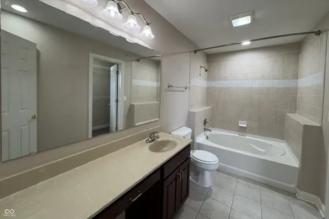 1473 Frontier Drive Greenwood IN 46143