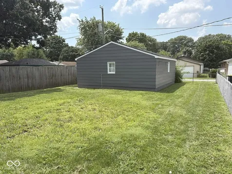 320 N 7th Avenue Beech Grove IN 46107