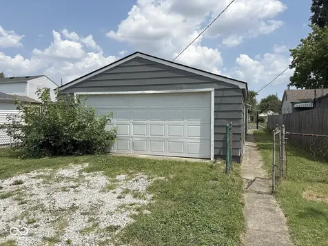320 N 7th Avenue Beech Grove IN 46107