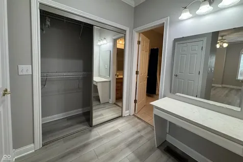 1442 Oakhill Drive Greenwood IN 46143